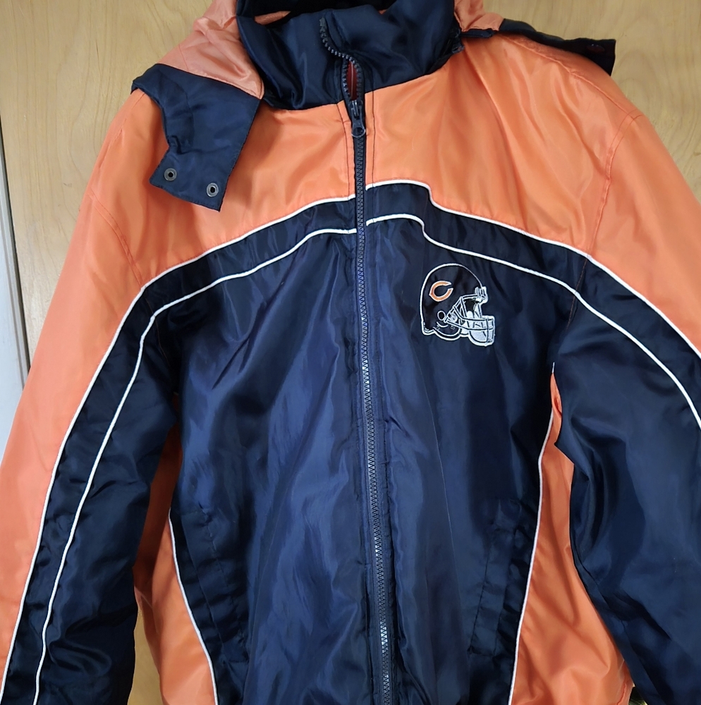 Chicago Bears winter coat with hood - Picture 2 of 2